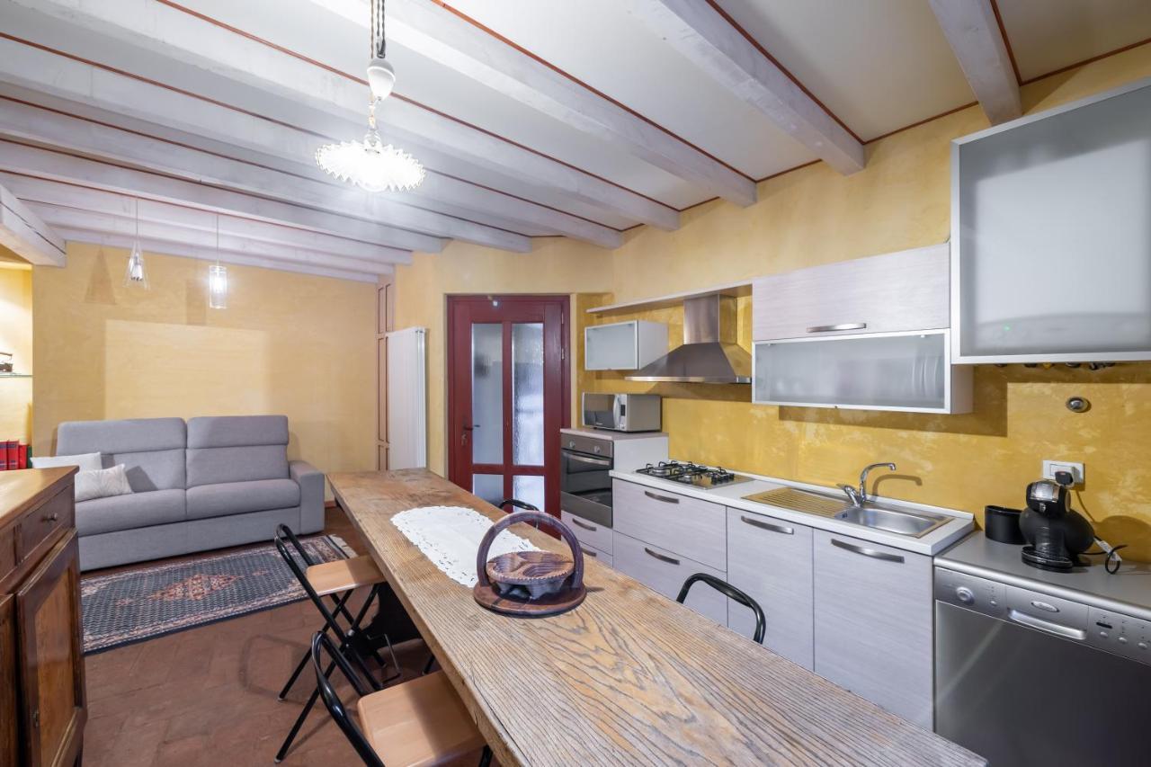 Le Chateau Franciacorta - By Host4U Apartment Colombaro  Exterior photo